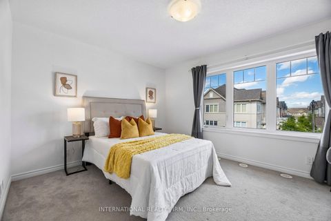 Photo 19 at 125 - 2500 Hill Rise Court, Windfields, Oshawa