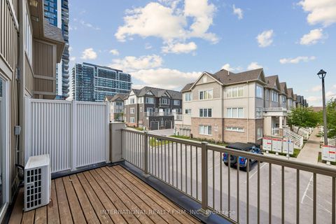 Photo 24 at 125 - 2500 Hill Rise Court, Windfields, Oshawa