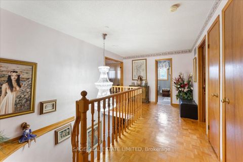 Photo 22 at 116 Butterfield Crescent, Maple, Vaughan