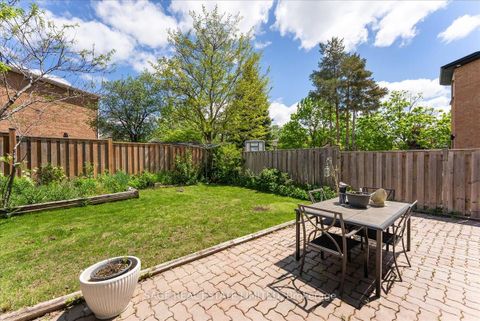 Photo 44 at 116 Butterfield Crescent, Maple, Vaughan