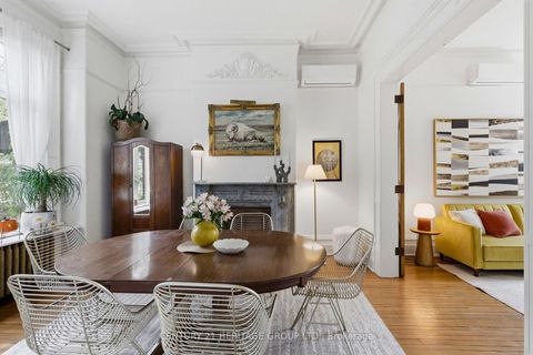 Photo 2 at 324 Delaware Avenue, Junction, Toronto