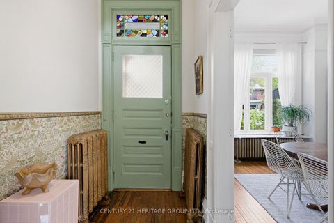 Photo 3 at 324 Delaware Avenue, Junction, Toronto
