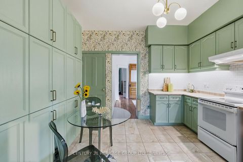 Photo 11 at 324 Delaware Avenue, Junction, Toronto