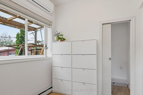 Photo 13 at 324 Delaware Avenue, Junction, Toronto