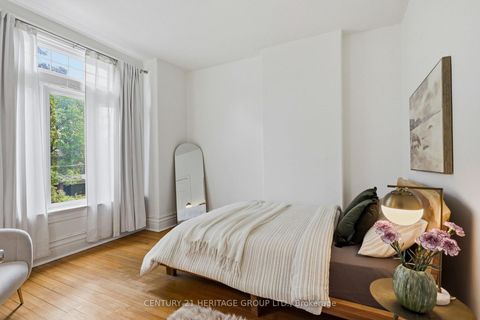 Photo 24 at 324 Delaware Avenue, Junction, Toronto