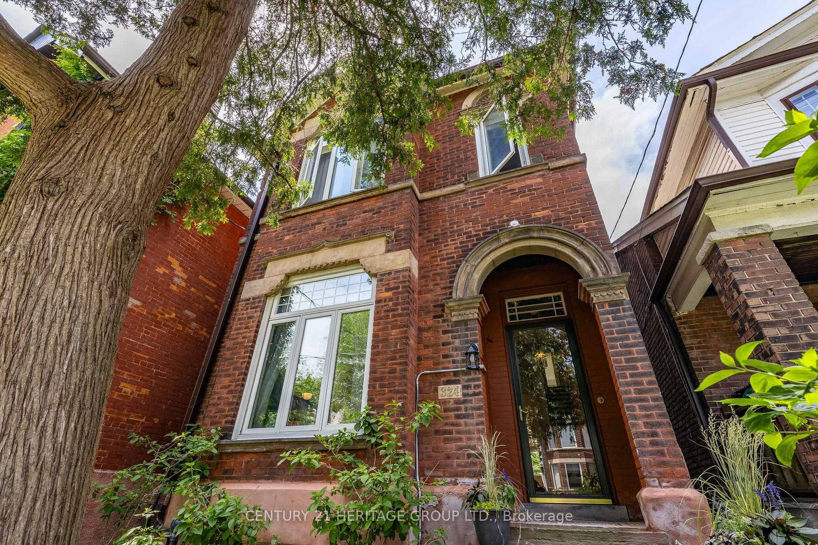 324 Delaware Avenue, Junction, Toronto photo 6