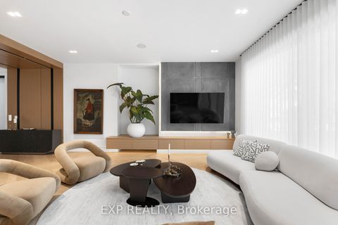 Photo 7 at 65 Edgecroft Road, Queensway, Toronto