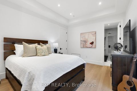 Photo 25 at 65 Edgecroft Road, Queensway, Toronto