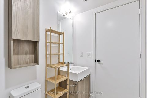 Photo 10 at s118 - 180 Mill Street, Waterfront Communities C8, Toronto