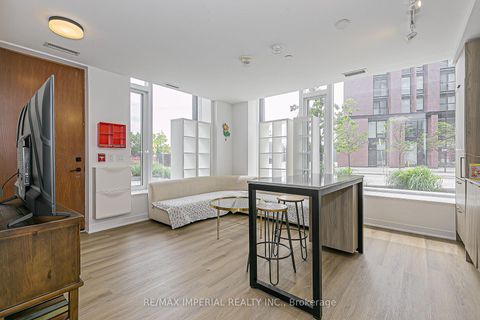 Photo 11 at s118 - 180 Mill Street, Waterfront Communities C8, Toronto