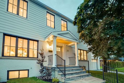Photo 1 at 25 Hunt Club Drive, Cliffside, Toronto