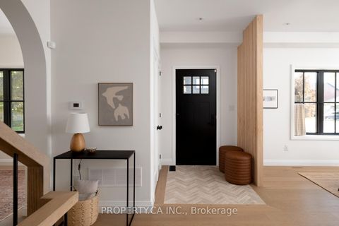 Photo 3 at 25 Hunt Club Drive, Cliffside, Toronto