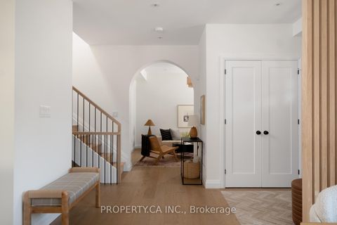 Photo 4 at 25 Hunt Club Drive, Cliffside, Toronto