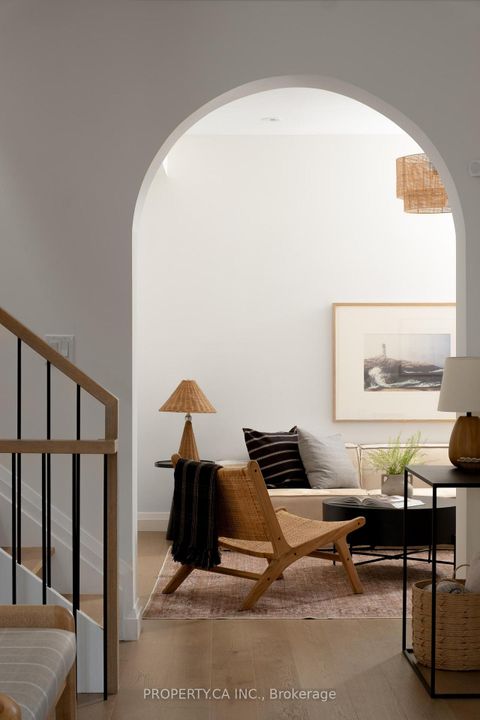 Photo 5 at 25 Hunt Club Drive, Cliffside, Toronto