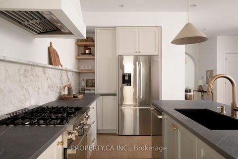 Photo 11 at 25 Hunt Club Drive, Cliffside, Toronto