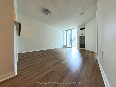 Photo 6 at 607 - 44 St Joseph Street, Bay Street Corridor, Toronto