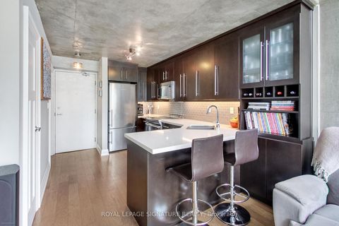 Photo 6 at 443 - 1029 King Street W, Niagara, Toronto