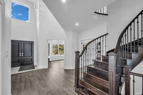 Photo 5 at 1092 Stonehaven Avenue, Wyndham, Newmarket