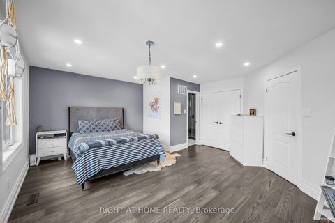 Photo 14 at 1092 Stonehaven Avenue, Wyndham, Newmarket