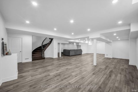 Photo 22 at 1092 Stonehaven Avenue, Wyndham, Newmarket