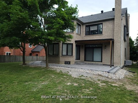 Photo 33 at 1092 Stonehaven Avenue, Wyndham, Newmarket
