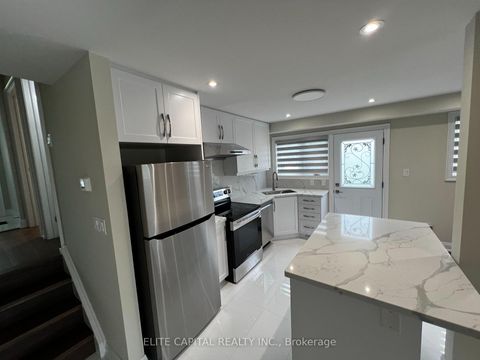 Photo 3 at 89 Picola Court, Hillcrest Village, Toronto