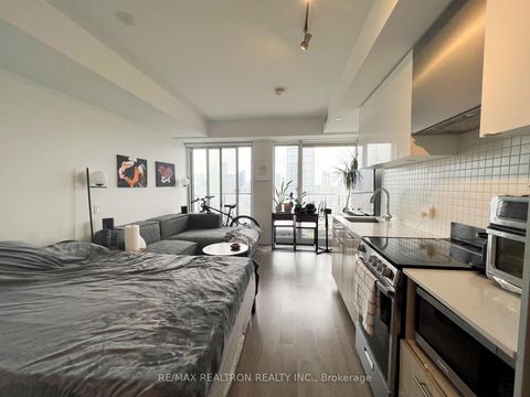 Photo 3 at 3511 - 251 Jarvis Street, Yonge Corridor, Toronto