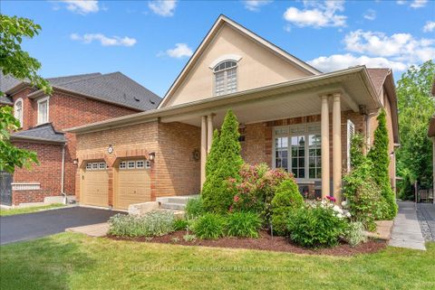 Photo 1 at 1661 Goldenridge Road, Dunbarton, Pickering