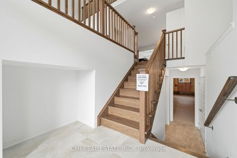 Photo 7 at 656 Newlove Street, Rural Innisfil, Innisfil