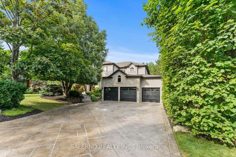 Photo 2 at 107 Deerchase Circle, Islington Woods, Vaughan