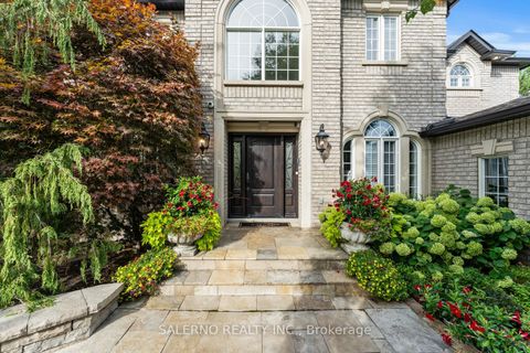 Photo 4 at 107 Deerchase Circle, Islington Woods, Vaughan