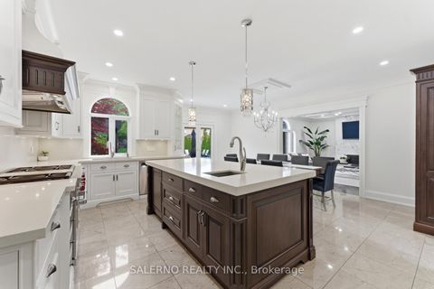 Photo 7 at 107 Deerchase Circle, Islington Woods, Vaughan