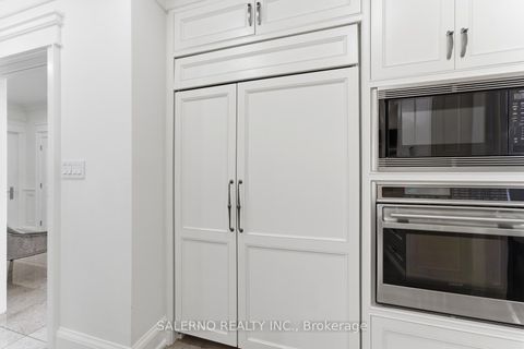 Photo 9 at 107 Deerchase Circle, Islington Woods, Vaughan