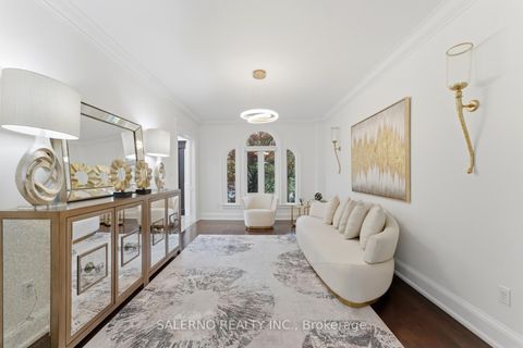 Photo 13 at 107 Deerchase Circle, Islington Woods, Vaughan
