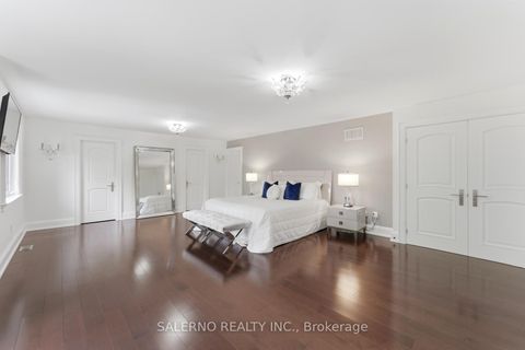 Photo 18 at 107 Deerchase Circle, Islington Woods, Vaughan