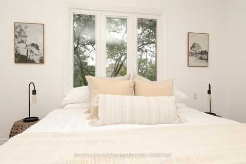Photo 15 at 259 Wolverleigh Boulevard, Danforth, Toronto