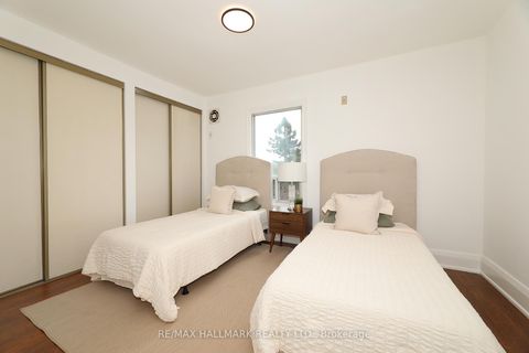 Photo 17 at 259 Wolverleigh Boulevard, Danforth, Toronto