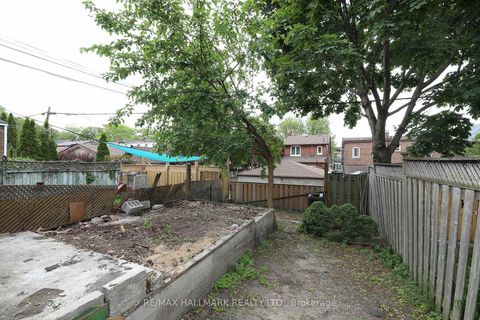 Photo 29 at 259 Wolverleigh Boulevard, Danforth, Toronto