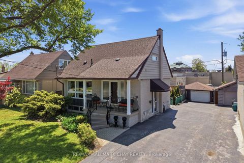 Photo 0 at 420 Fernleigh Circle S, Crosby, Richmond Hill