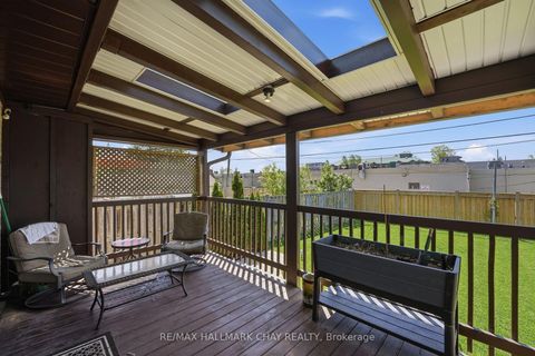 Photo 18 at 420 Fernleigh Circle S, Crosby, Richmond Hill