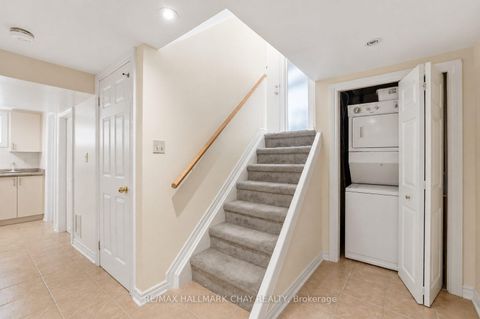 Photo 21 at 420 Fernleigh Circle S, Crosby, Richmond Hill