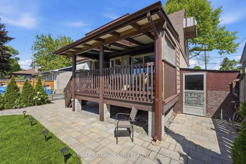 Photo 30 at 420 Fernleigh Circle S, Crosby, Richmond Hill