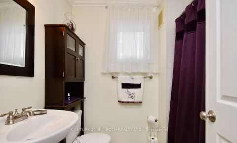 Photo 8 at 47 D'ambrosio Drive, Painswick North, Barrie