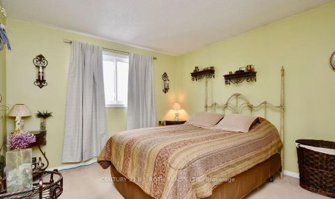 Photo 9 at 47 D'ambrosio Drive, Painswick North, Barrie