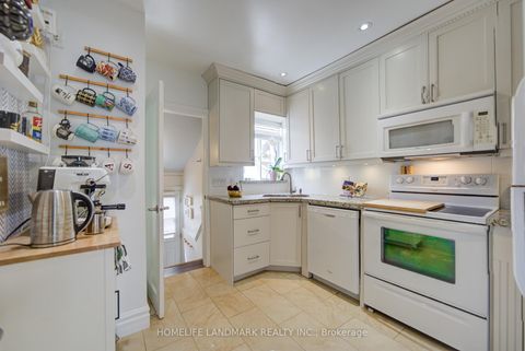 Photo 11 at 237 Belgravia Avenue, Belgravia, Toronto