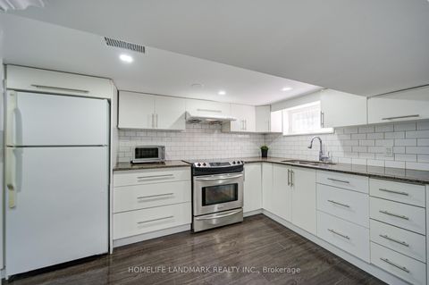 Photo 24 at 237 Belgravia Avenue, Belgravia, Toronto