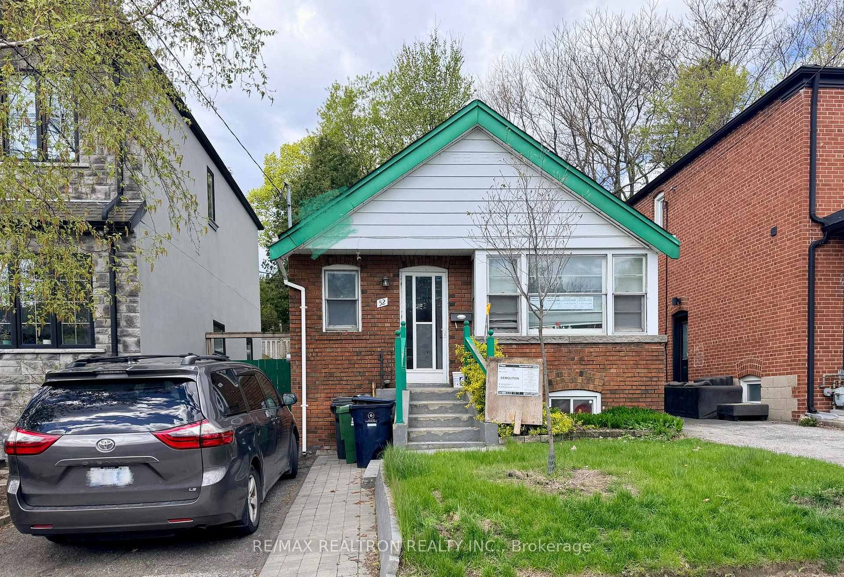 52 Glenside Avenue, Coxwell, Toronto 