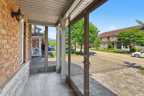 Photo 3 at 25 Bassett Avenue, Langstaff, Richmond Hill