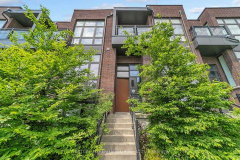 Photo 1 at 9136 Bathurst Street, Patterson, Vaughan