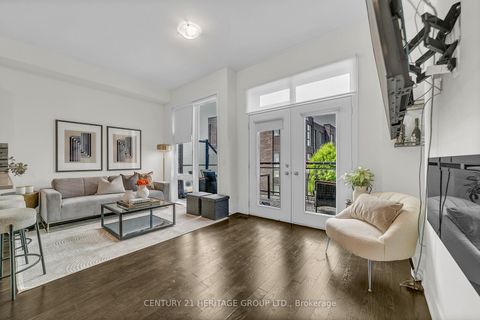 Photo 10 at 9136 Bathurst Street, Patterson, Vaughan